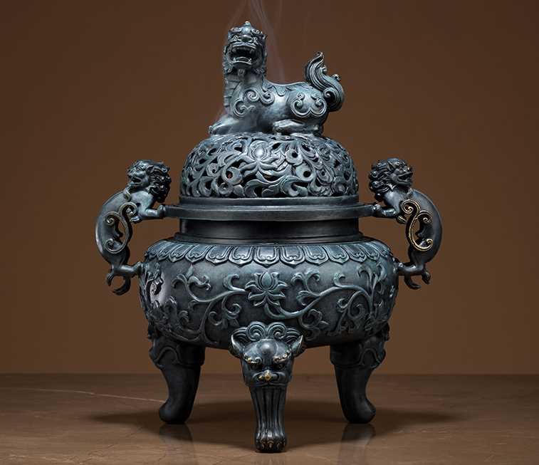 Lư hương tài lộc