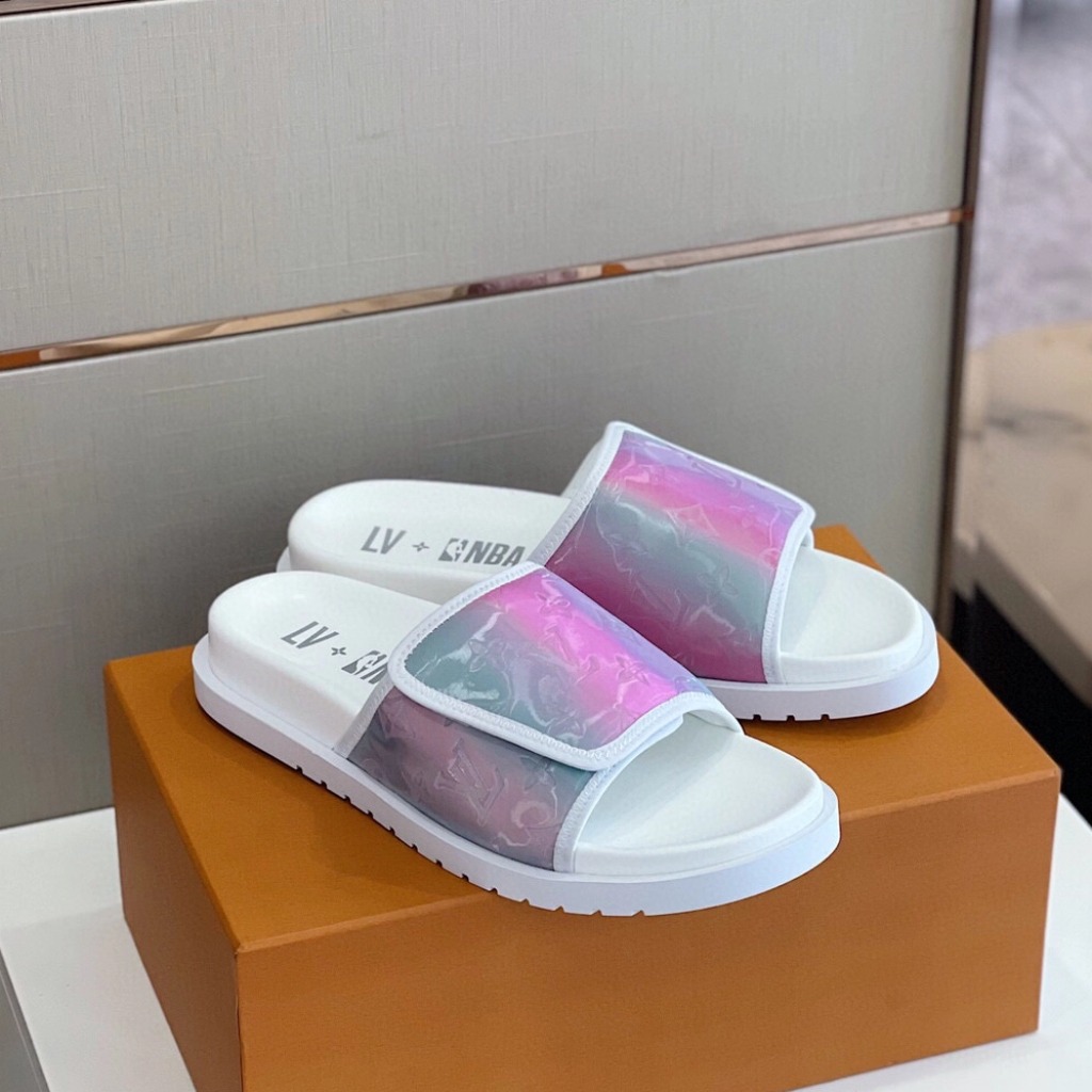 DÉP LOUIS VUITTON MONOGRAM NBA UNISEX SLIPPER