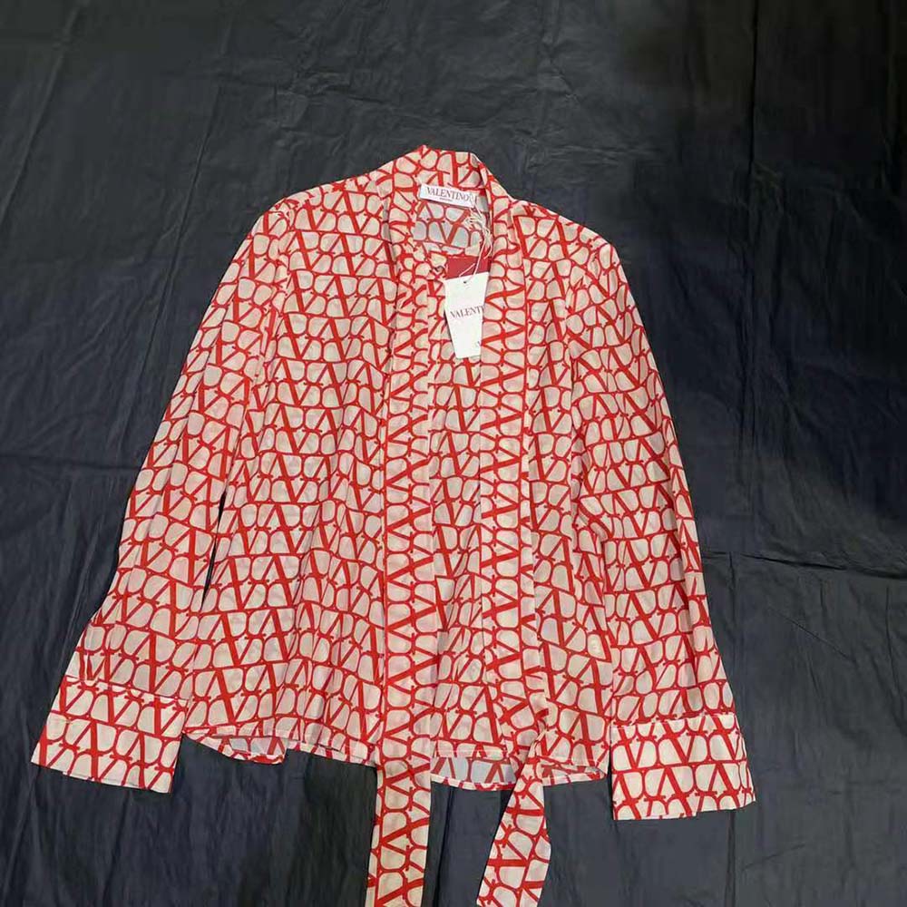 ÁO Valentino Women Toile Iconographe Crepe De Chine Blouse-Red