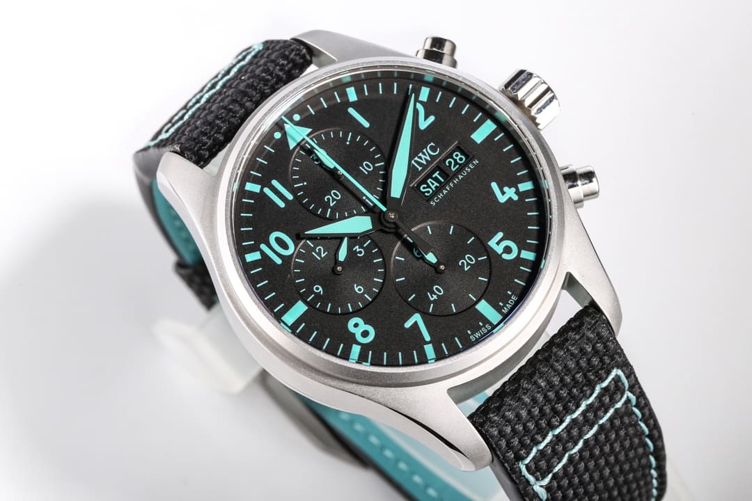 Đồng hồ IWC SCHAFFHAUSEN AMG MINT Automatic mặt số màu xám