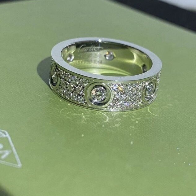 NHẪN CARTIER LOVE RING DIAMOND PAVED GOLD 18K WHITE GOLD
