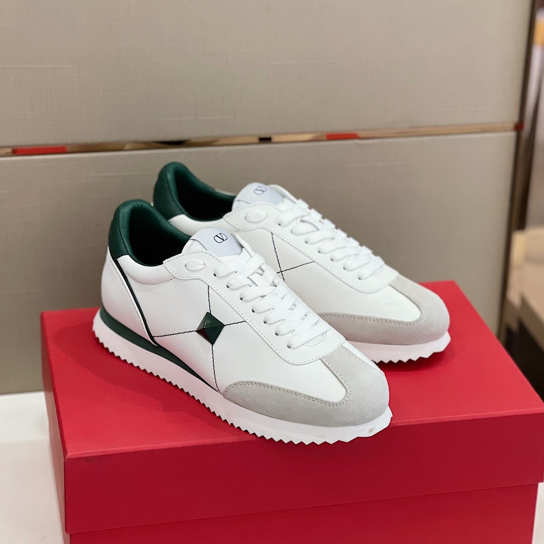 GIÀY VALENTINO STUDD SUEDE LEATHER SNEAKER SHOES AAA