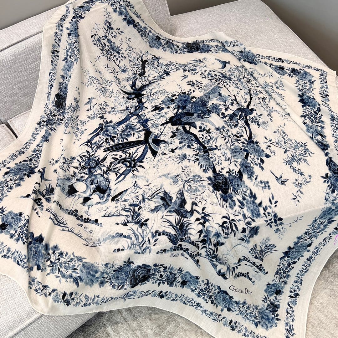 KHĂN DIOR TOP QUALITY AAA SILK