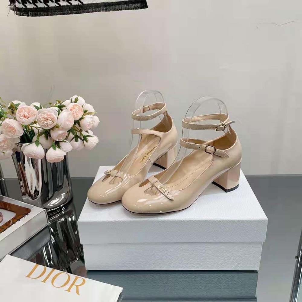 GIÀY Dior Women Aime Dior Ballerina Pump Nude Patent Calfskin