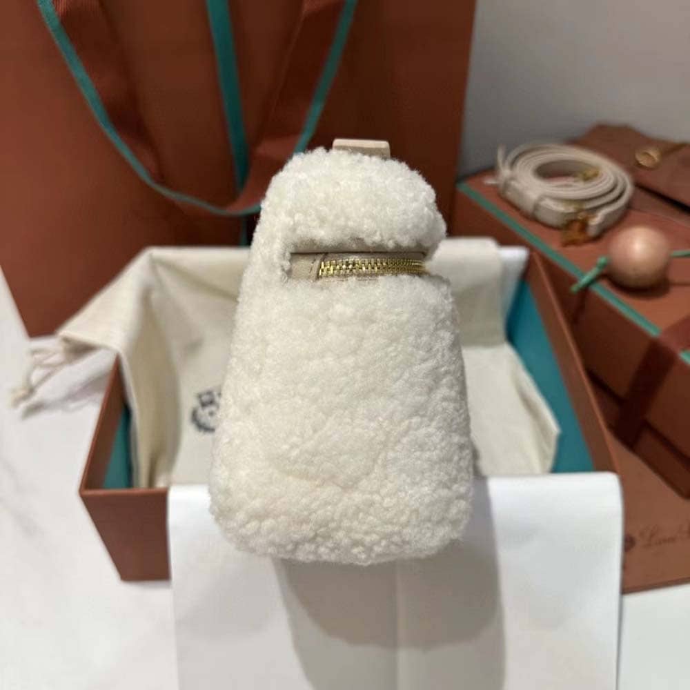 TÚI Loro Piana Women Extra Pocket Pouch L19 in Sheepskin Leather