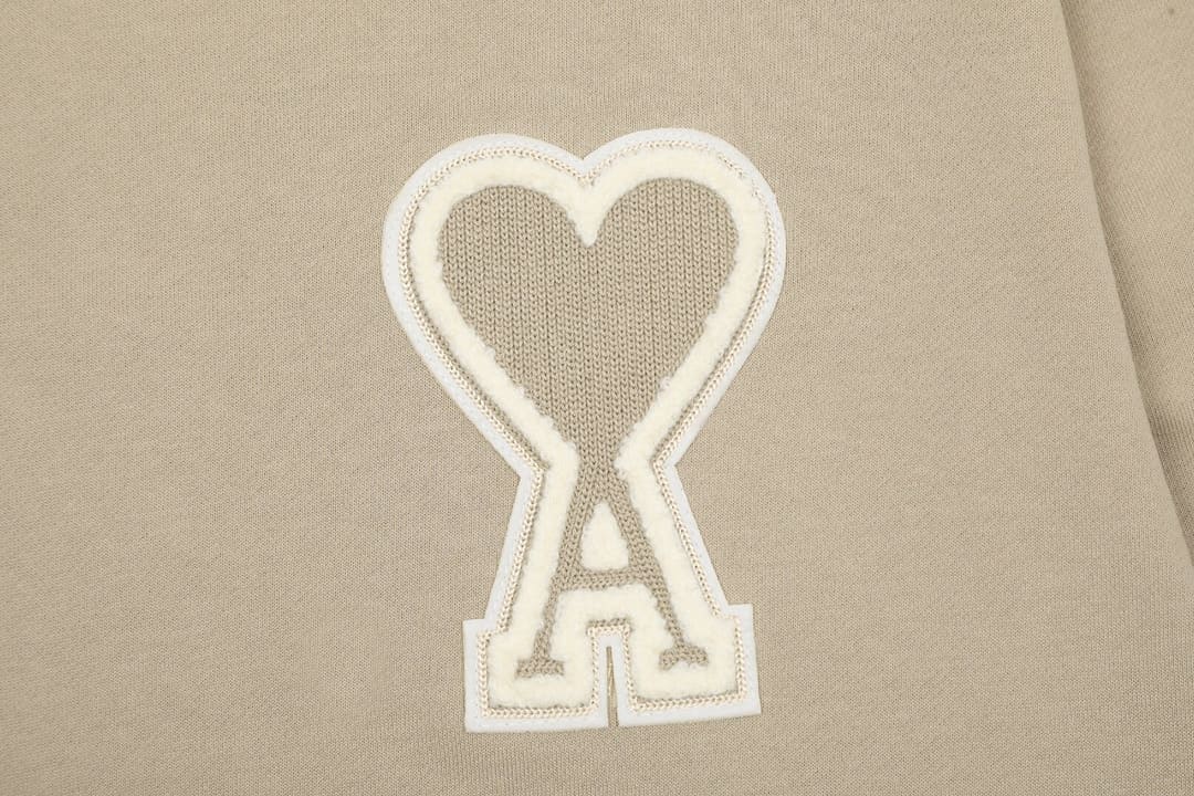 ÁO Ami Paris Heart Logo Sweater Unisex