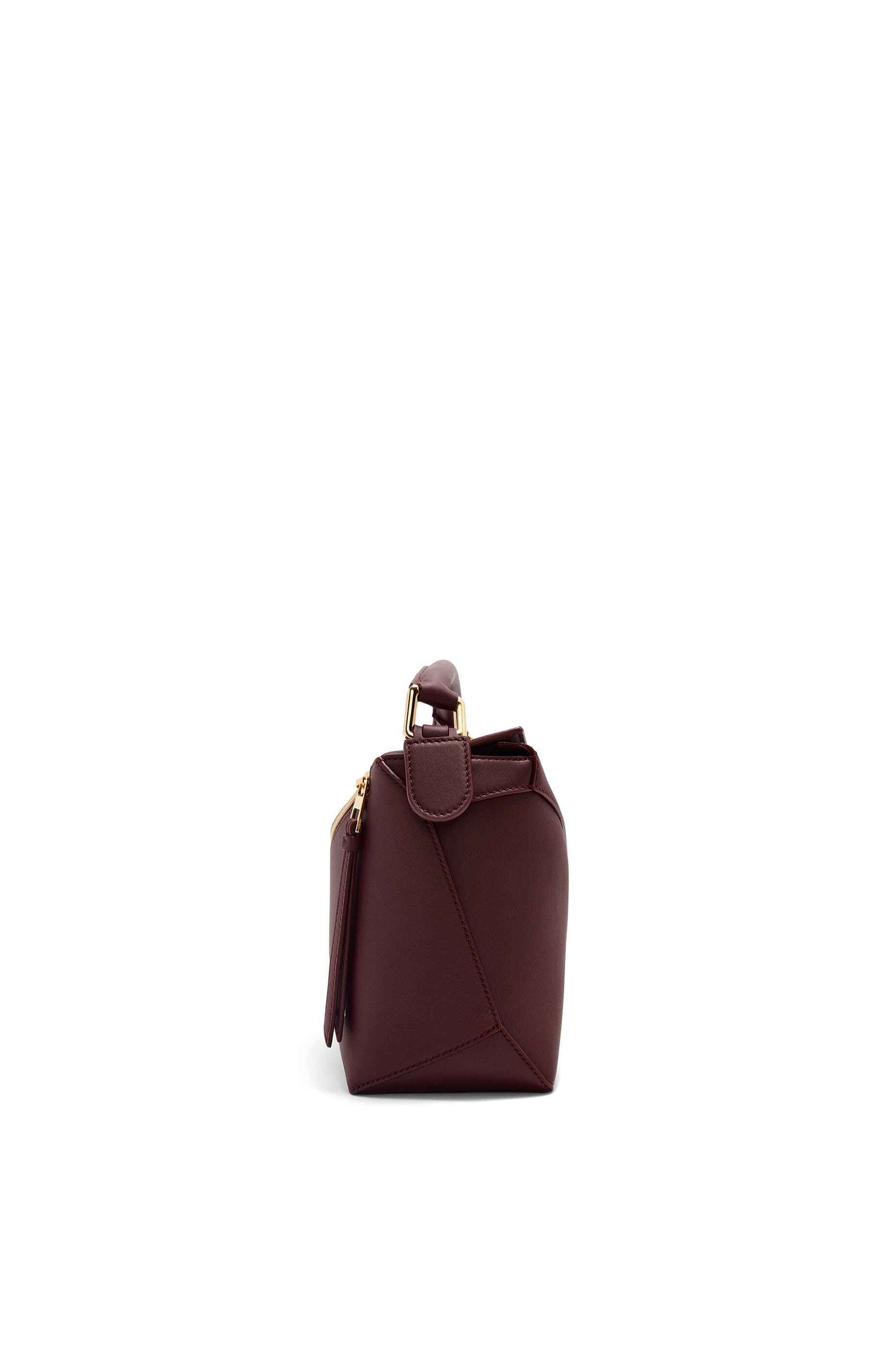 Túi LOEWE Small Puzzle bag in classic calfskin burgundy