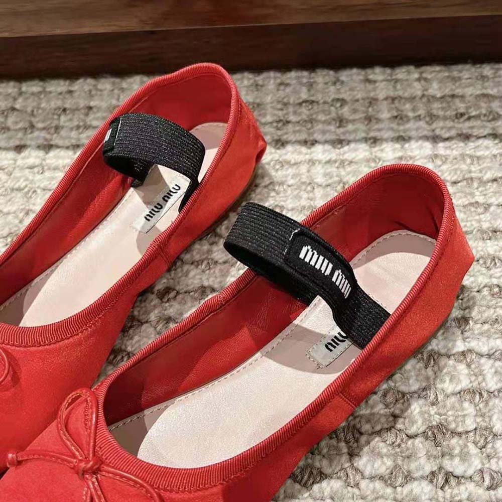 GIÀY Miu Miu Women Satin Ballerinas with Knit Logo Label-Red