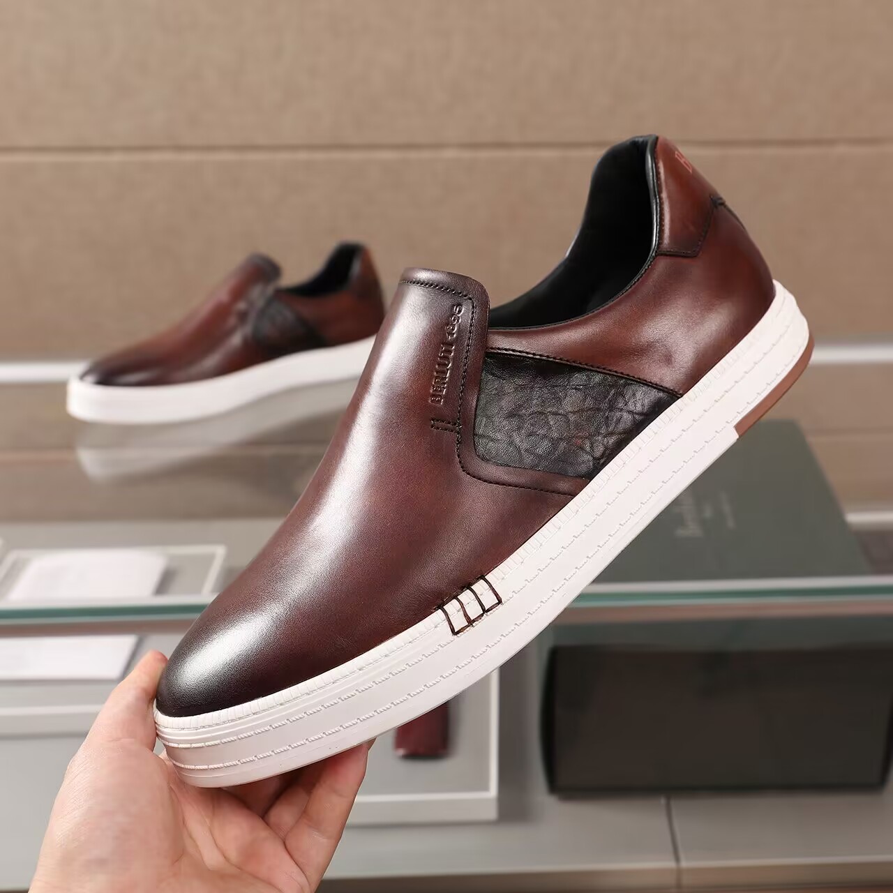 GIÀY BERLUTI Leather Brown Black Blue Slip on shoes