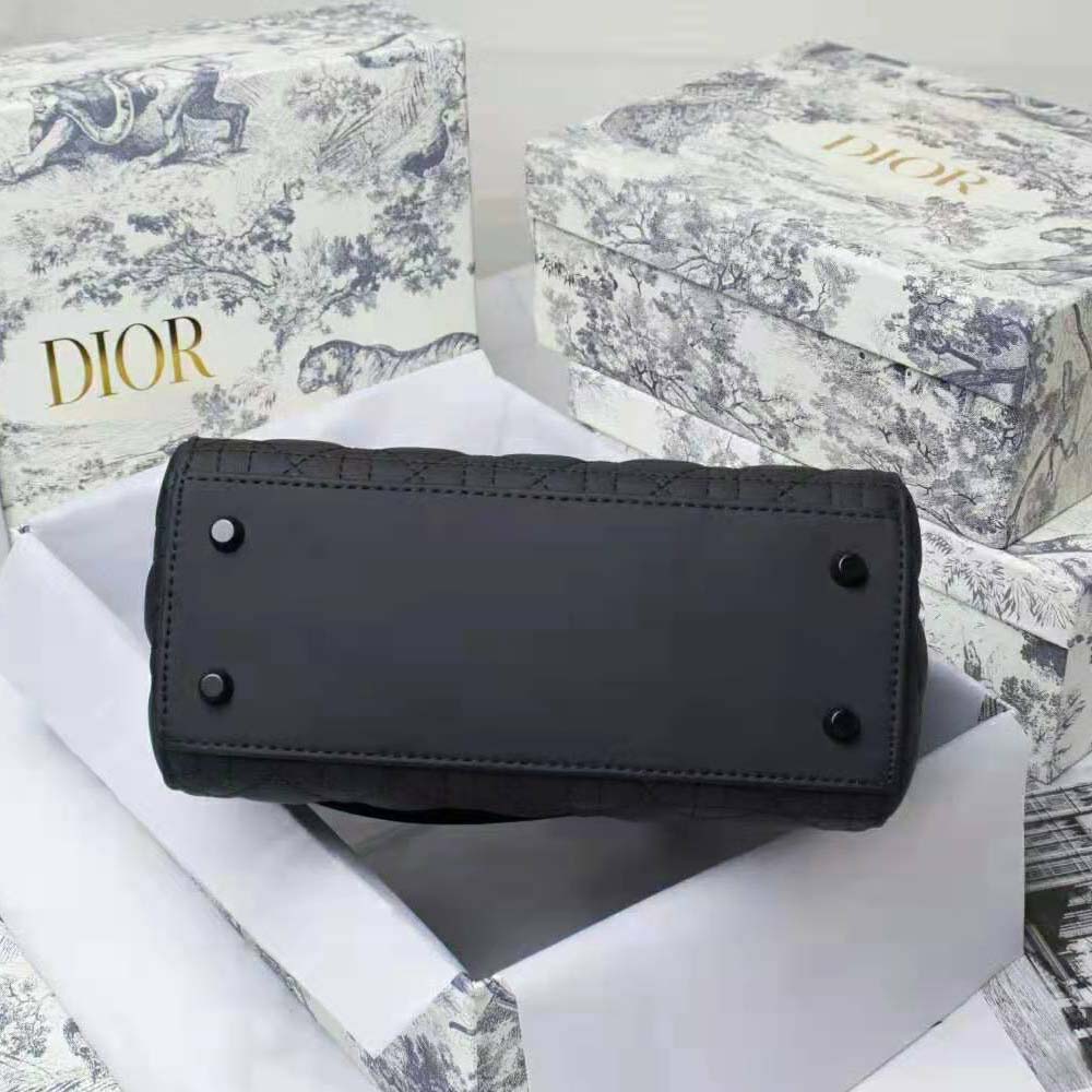 TÚI Dior Women Medium Lady Dior Bag Black Ultramatte Cannage Calfskin