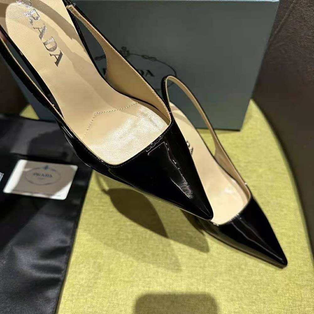 GIÀY Prada Women Patent Leather Slingbacks-Black
