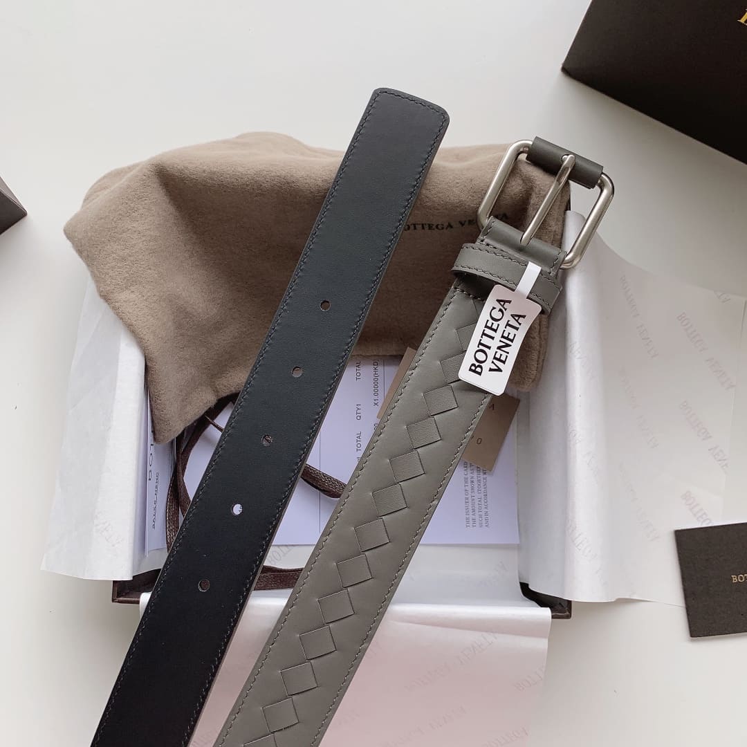 DÂY LƯNG BOTTGA VENETA GRAY INTRECCIATO LEATHER Khóa bạc