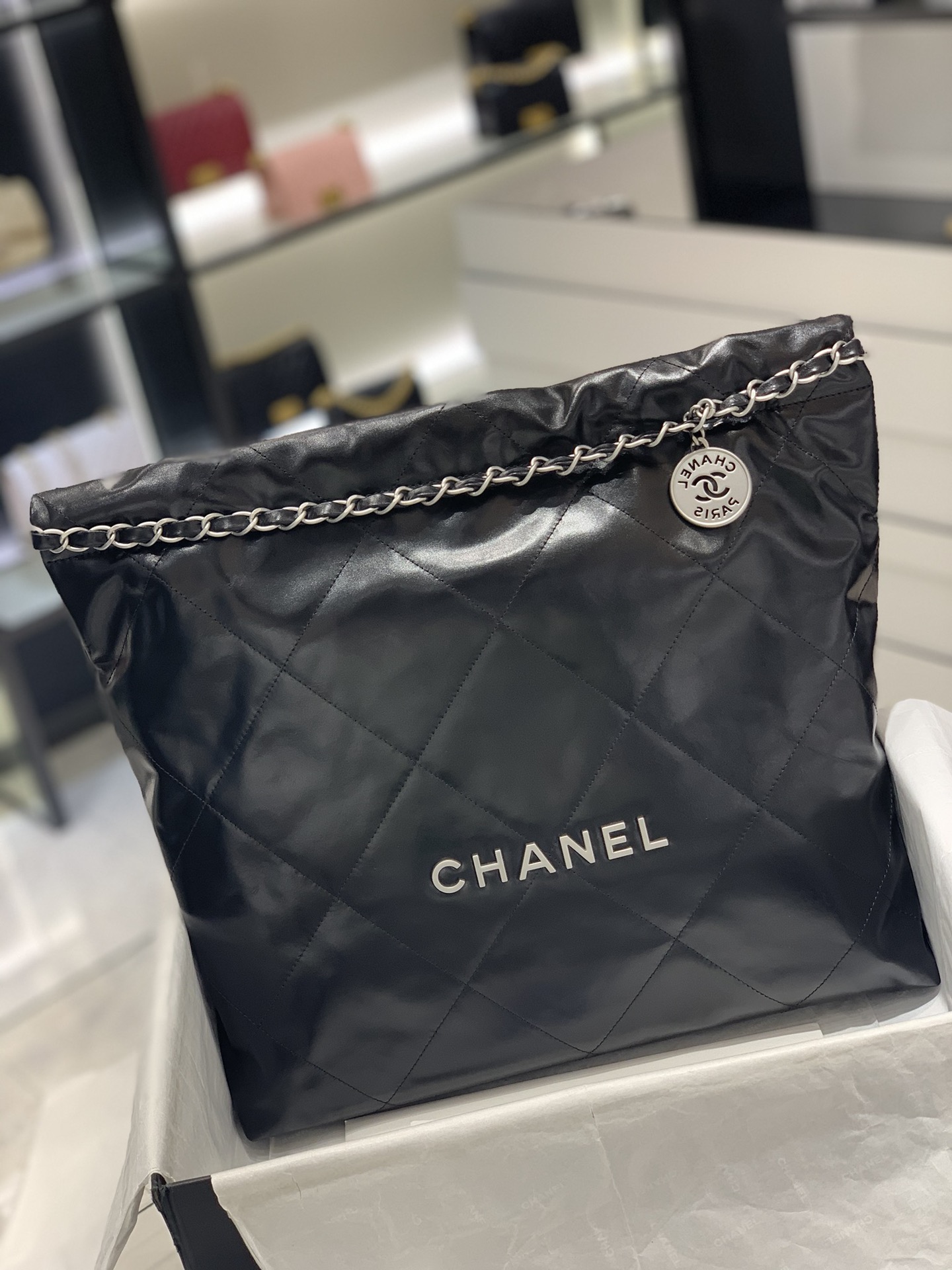 TÚI CHANEL 22 Black đen logo bạc da HAAS