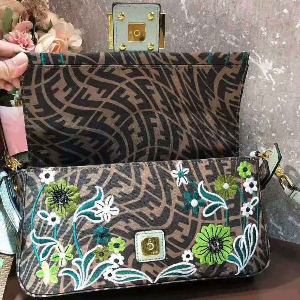 TÚI Fendi Women Baguette 1997 FF Vertigo Jacquard Bag with Embroidery