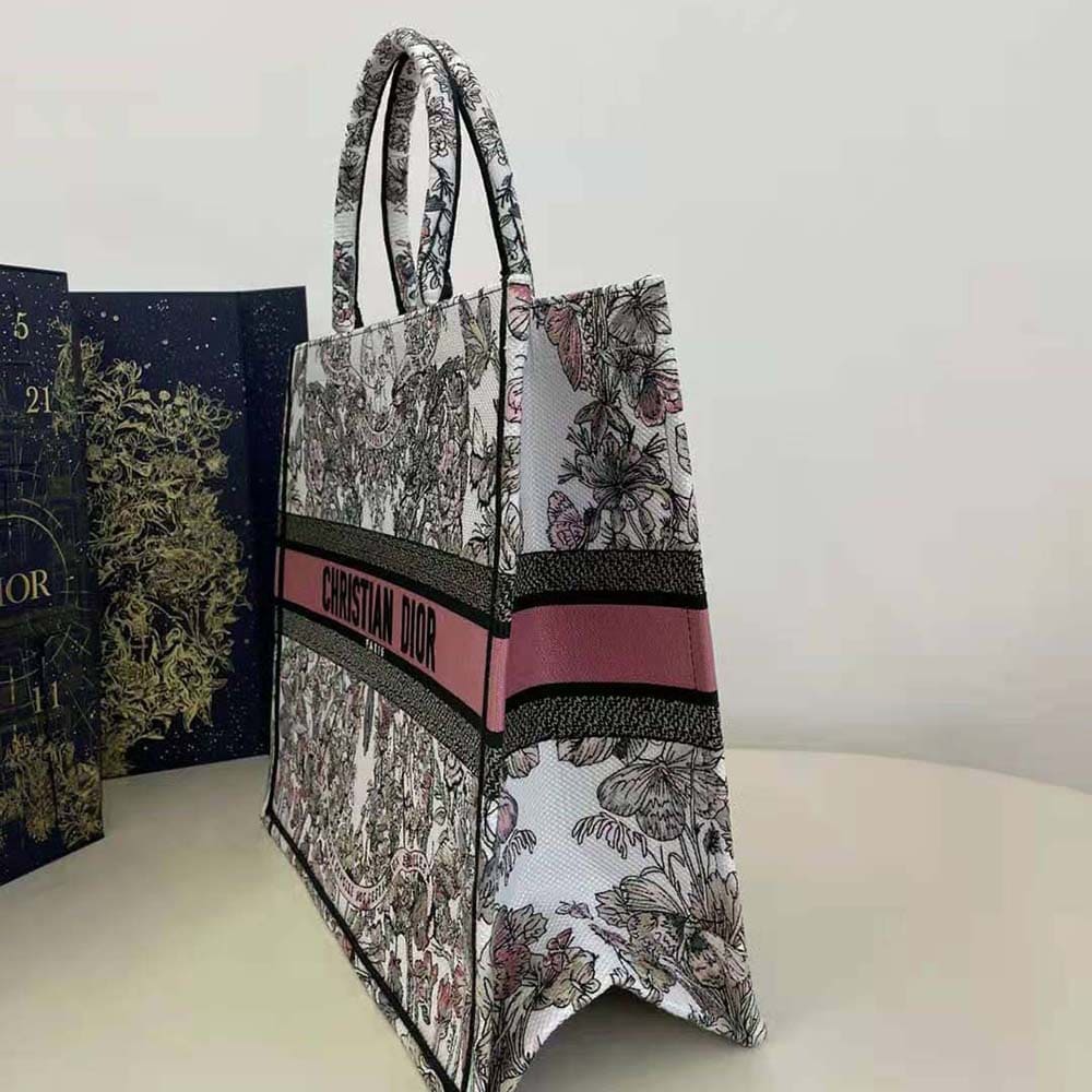 TÚI Dior Women Large Dior Book Tote White and Pastel Pink Butterfly Around The World Embroidery