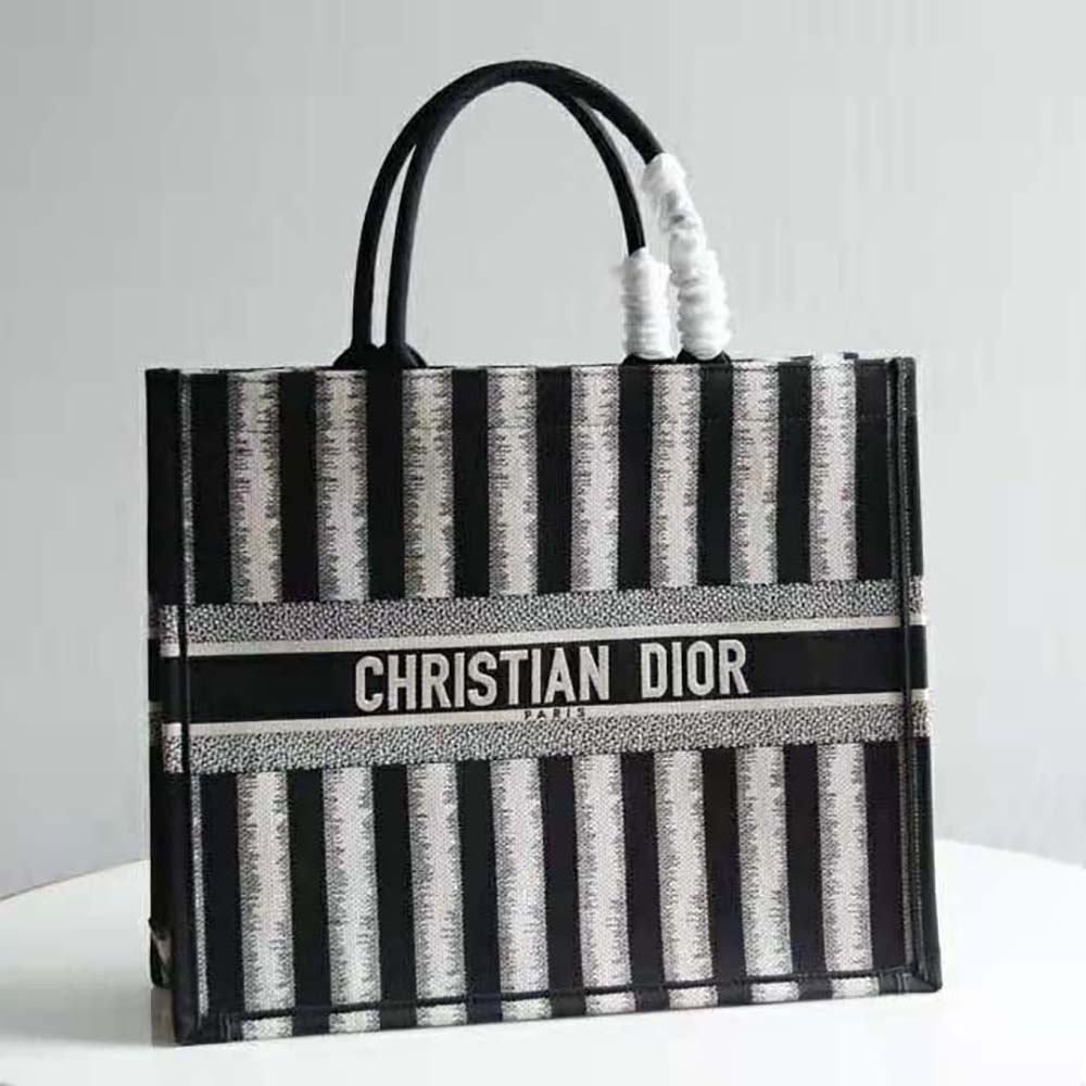TÚI Dior Women Dior Book Tote Blue D-Stripes Embroidery