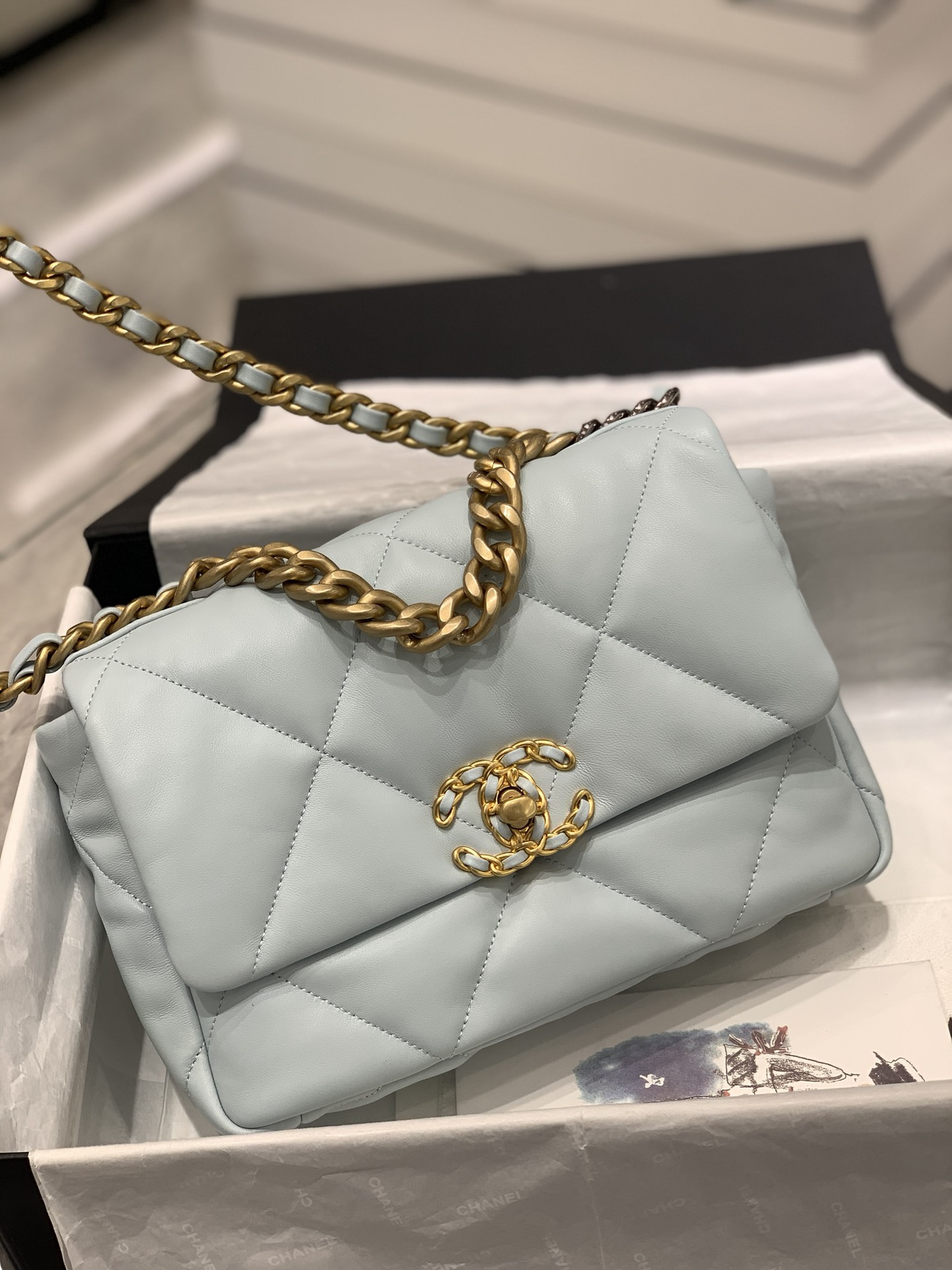 TÚI CHANEL 19 LAMBSKIN CEMENT DA HAAS