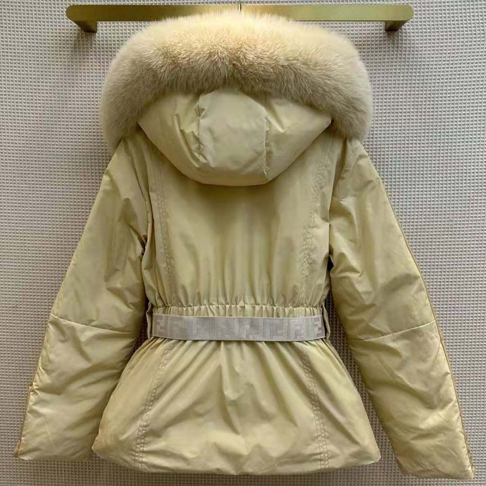 ÁO Fendi Women Ski Jacket in White Nylon