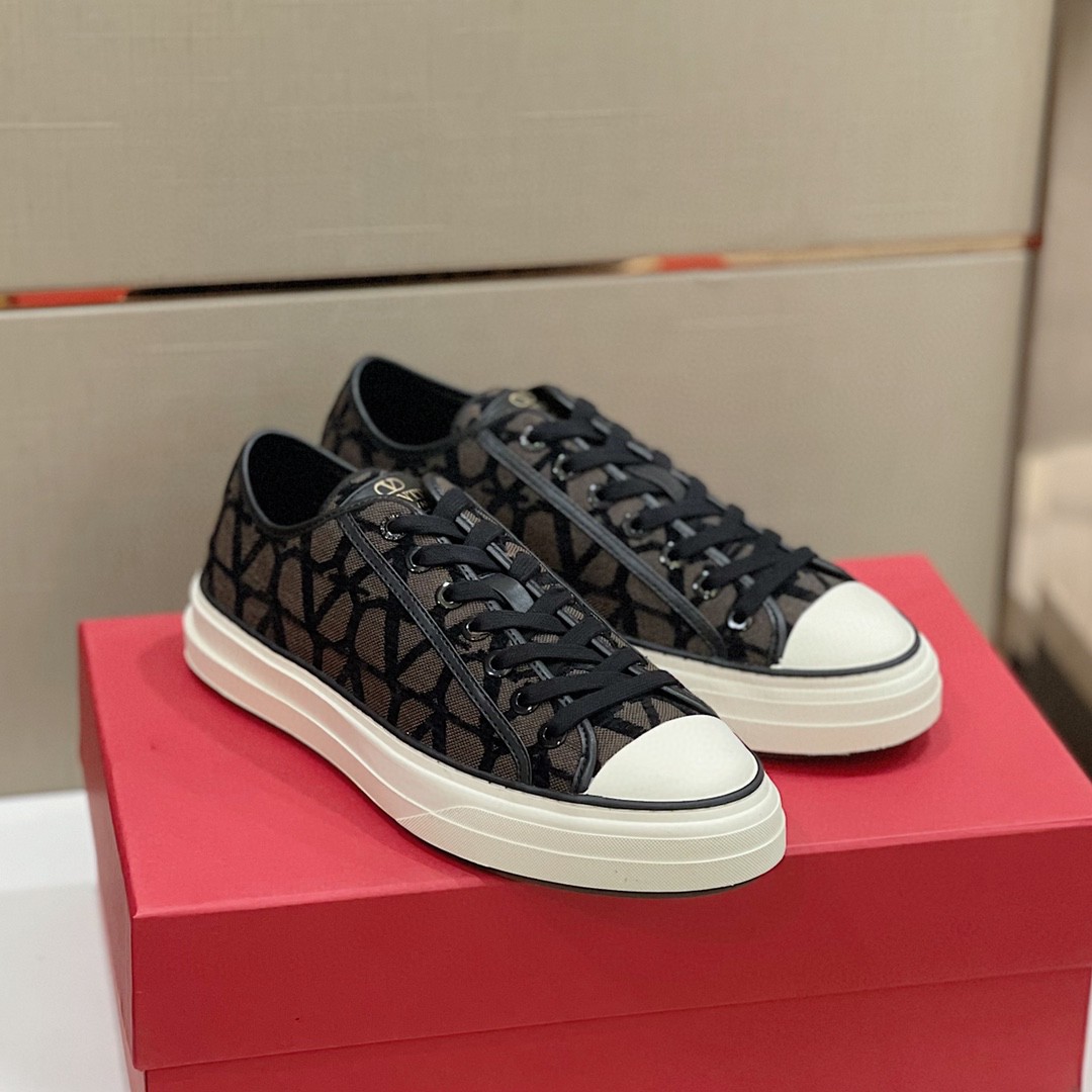 GIÀY VALENTINO CANVAS LEATHER SNEAKER SHOES AAA