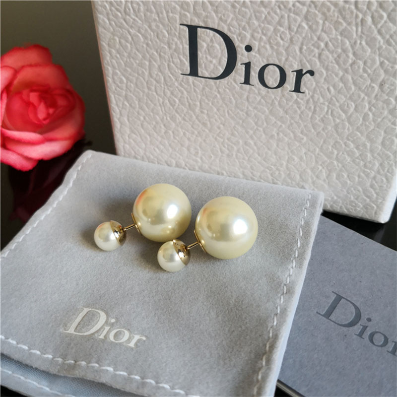 Bông tai Dior Women Dior Tribales Earrings-White