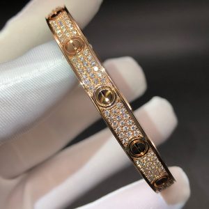 Vòng tay Cartier Love full kim cương vàng hồng 18K