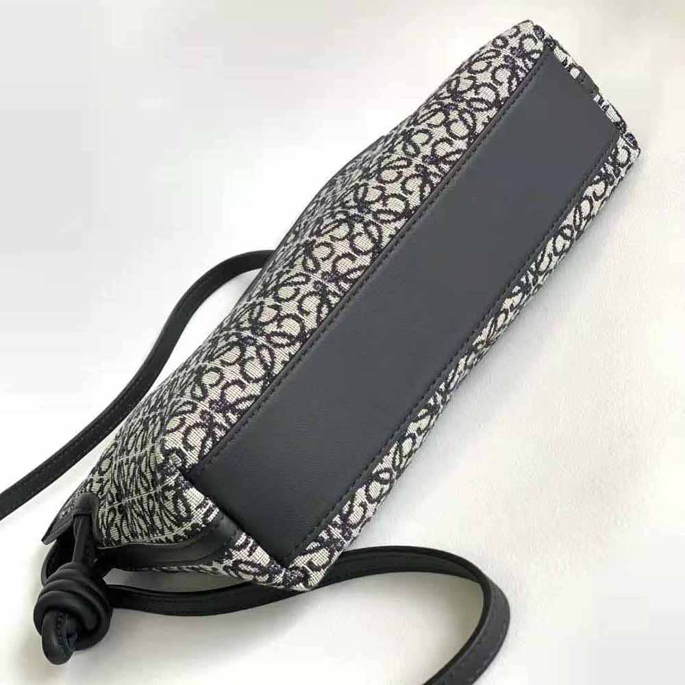 TÚI LOEWE Mini Flamenco Clutch in Anagram Jacquard and Calfskin-Black