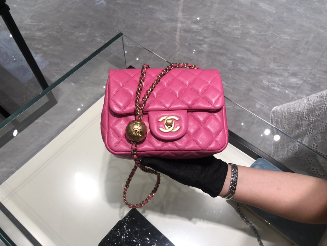 TÚI CHANEL  BALL LAMBSKIN PINK DA HAAS
