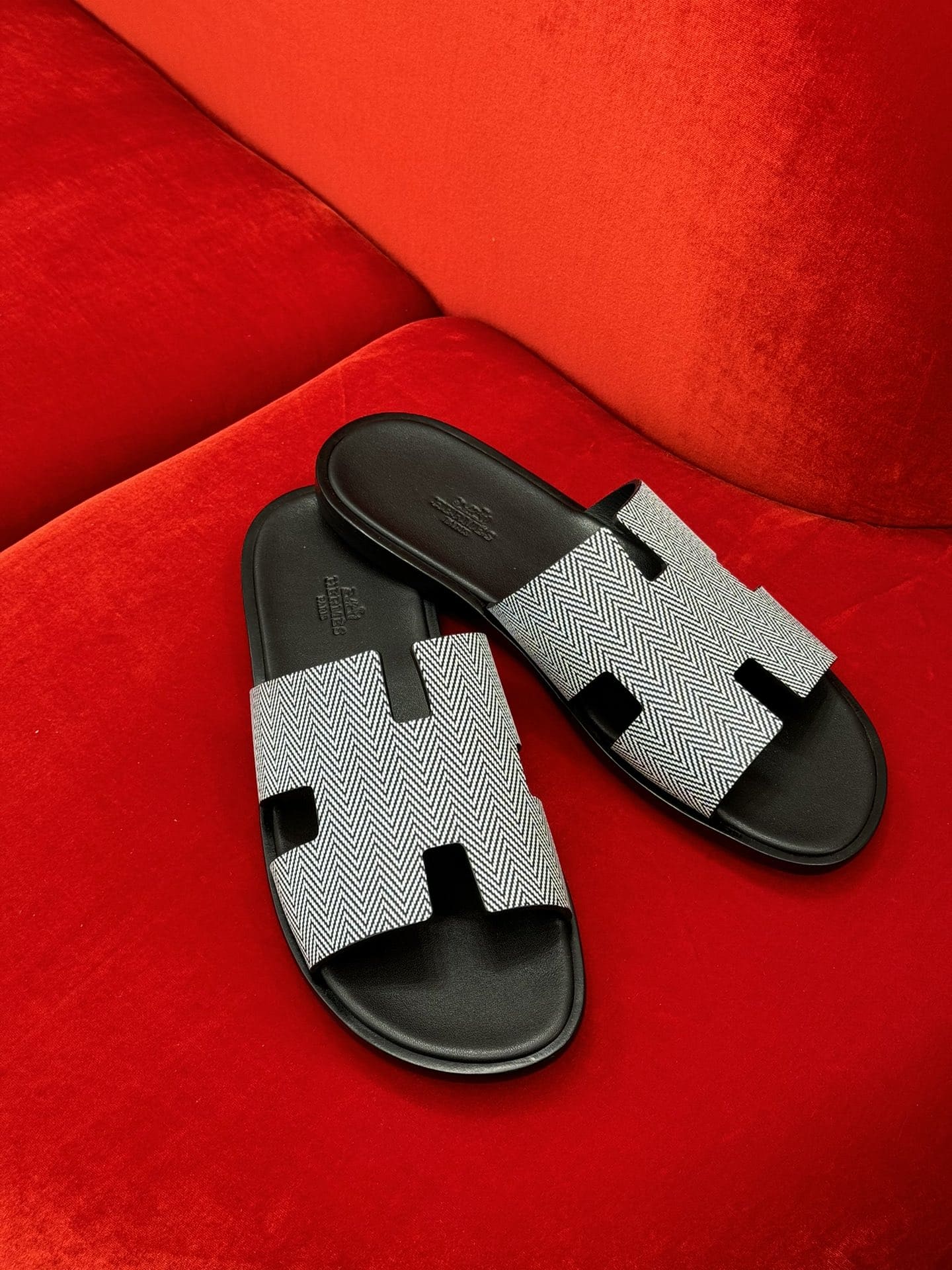 DÉP HERMES IZMIR GREY H SANDAL AAA
