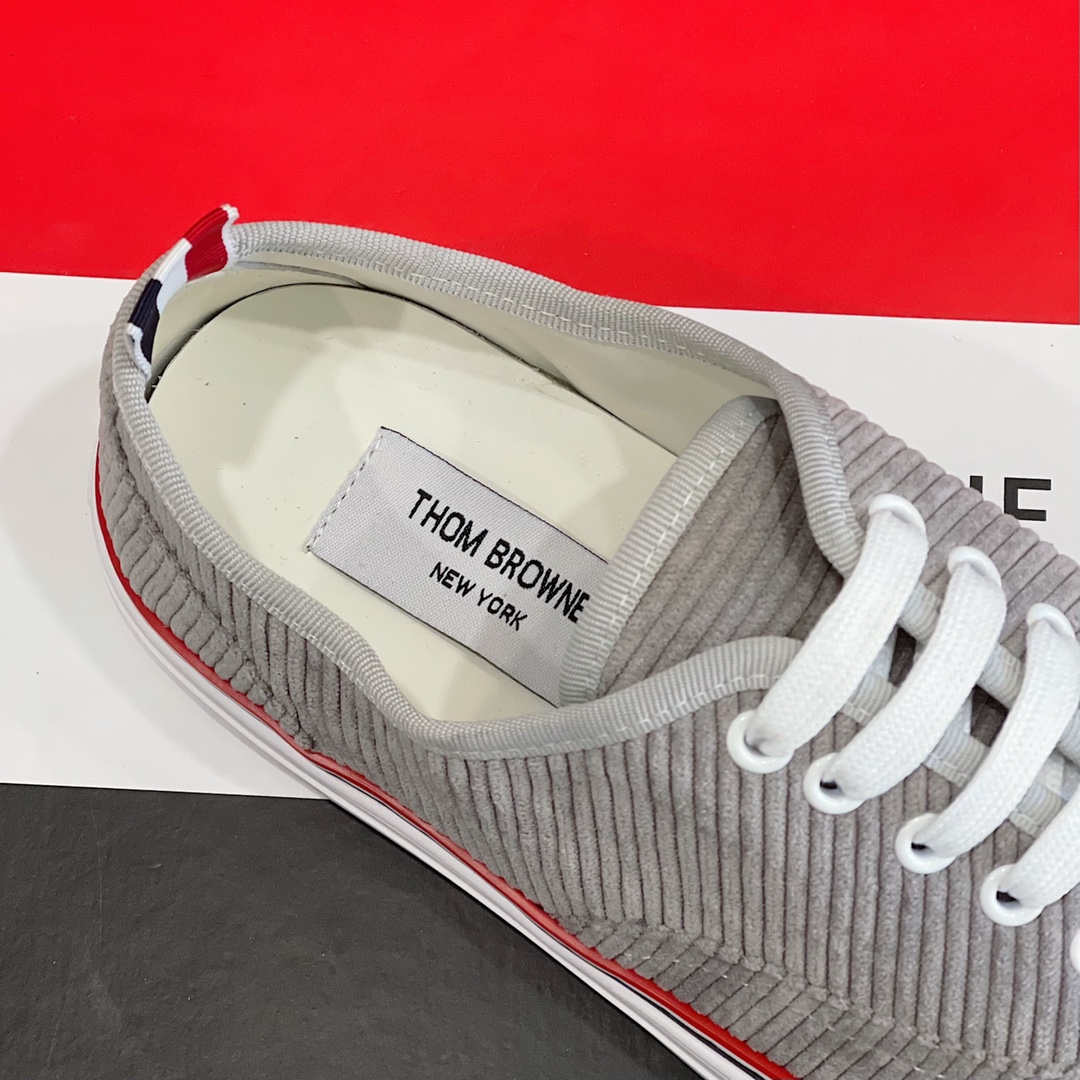 GIÀY THOM BROWNE SNEAKERS SHOES AAA