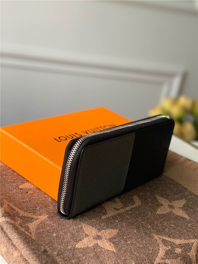 VÍ LOUIS VUITTON zippy wallet vertical