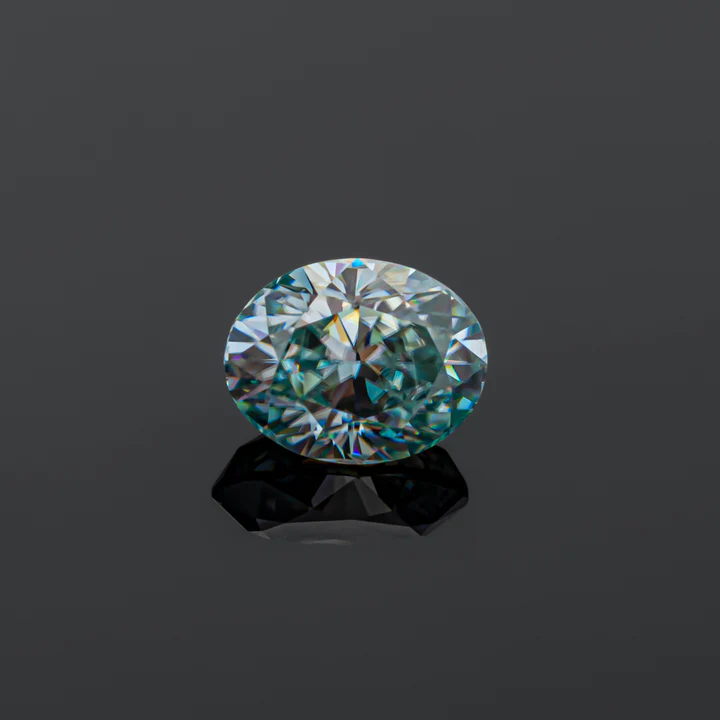KIM CƯƠNG Oval Cut Natural Light Green Loose Moissanite Stone