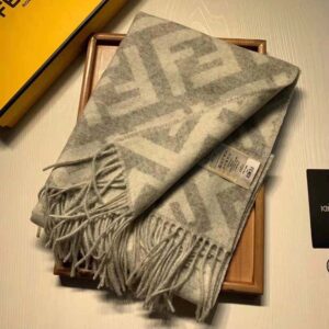 KHĂN Fendi Women Long Scarf with Fringed Edges-Silver