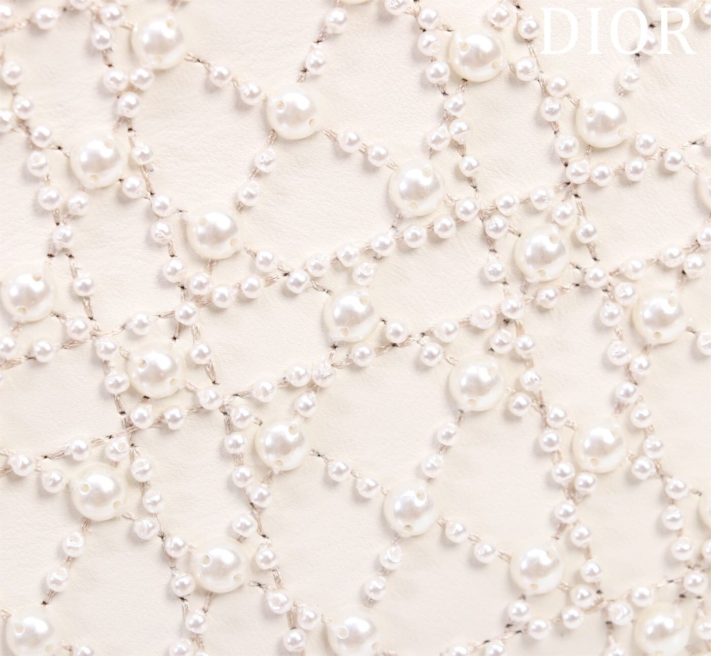 TÚI CHRISTIAN DIOR LADY DIOR Cannage Calfskin with Platinum Beaded Pearl Embroidery White