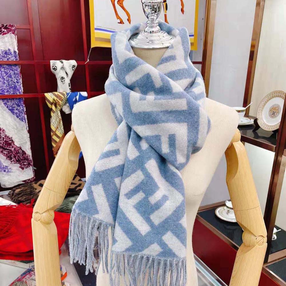 KHĂN Fendi FF Scarf Light Blue Cashmere Scarf