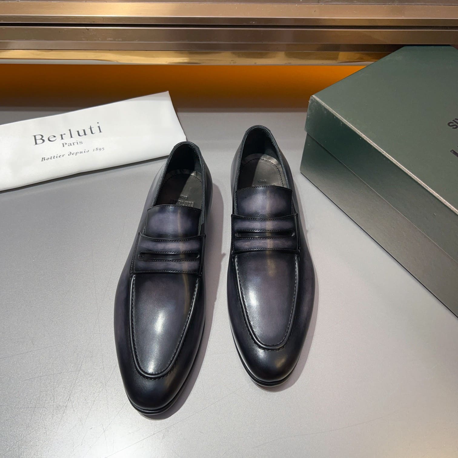 GIÀY BERLUTI LOAFER GRAY HANDMADE TOP QUALITY SHOES AAA