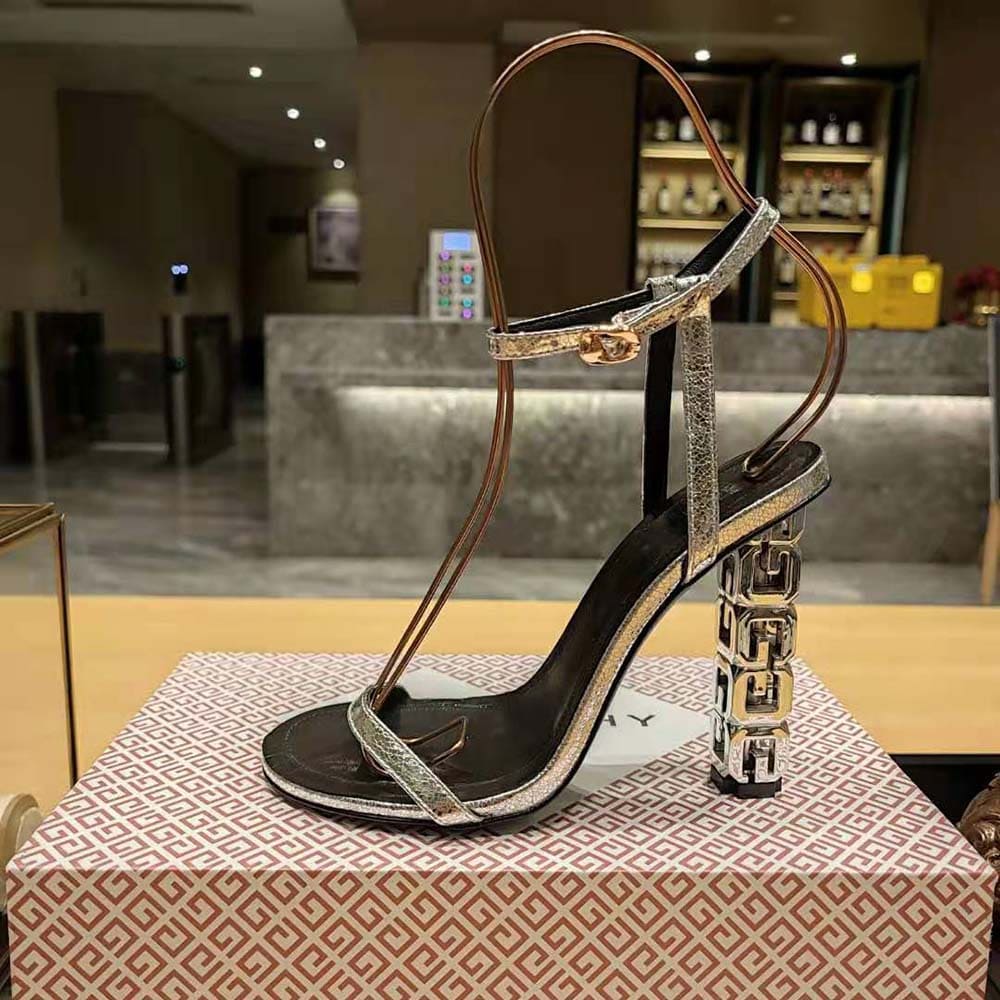 GUỐC Givenchy Women G Cube Sandals in Leather-Silver