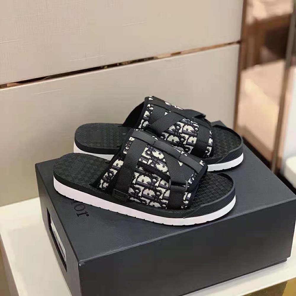GIÀY DIOR Alpha Sandal Beige and Black Dior Oblique Jacquard