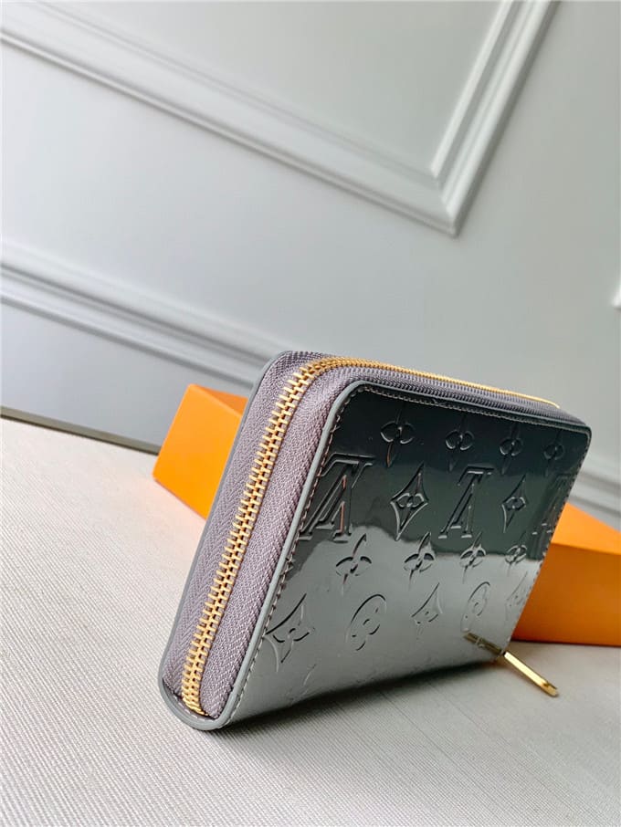 Ví LOUIS VUITTON zippy wallet