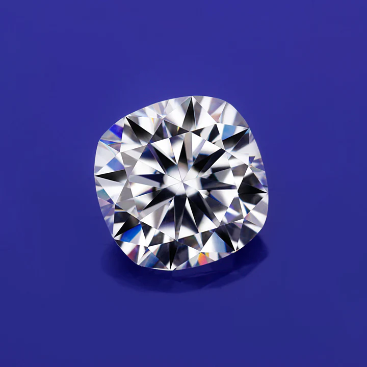 KIM CƯƠNG Cushion Cut Natural White Loose Moissanite Stone