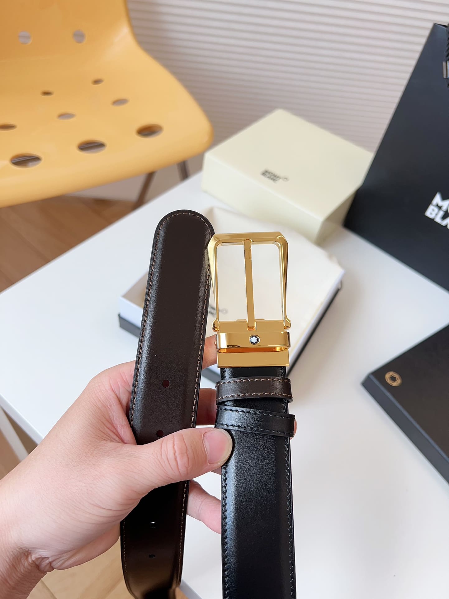 DÂY LƯNG MONTBLANC CALFSKIN LEATHER Belt Khóa vàng