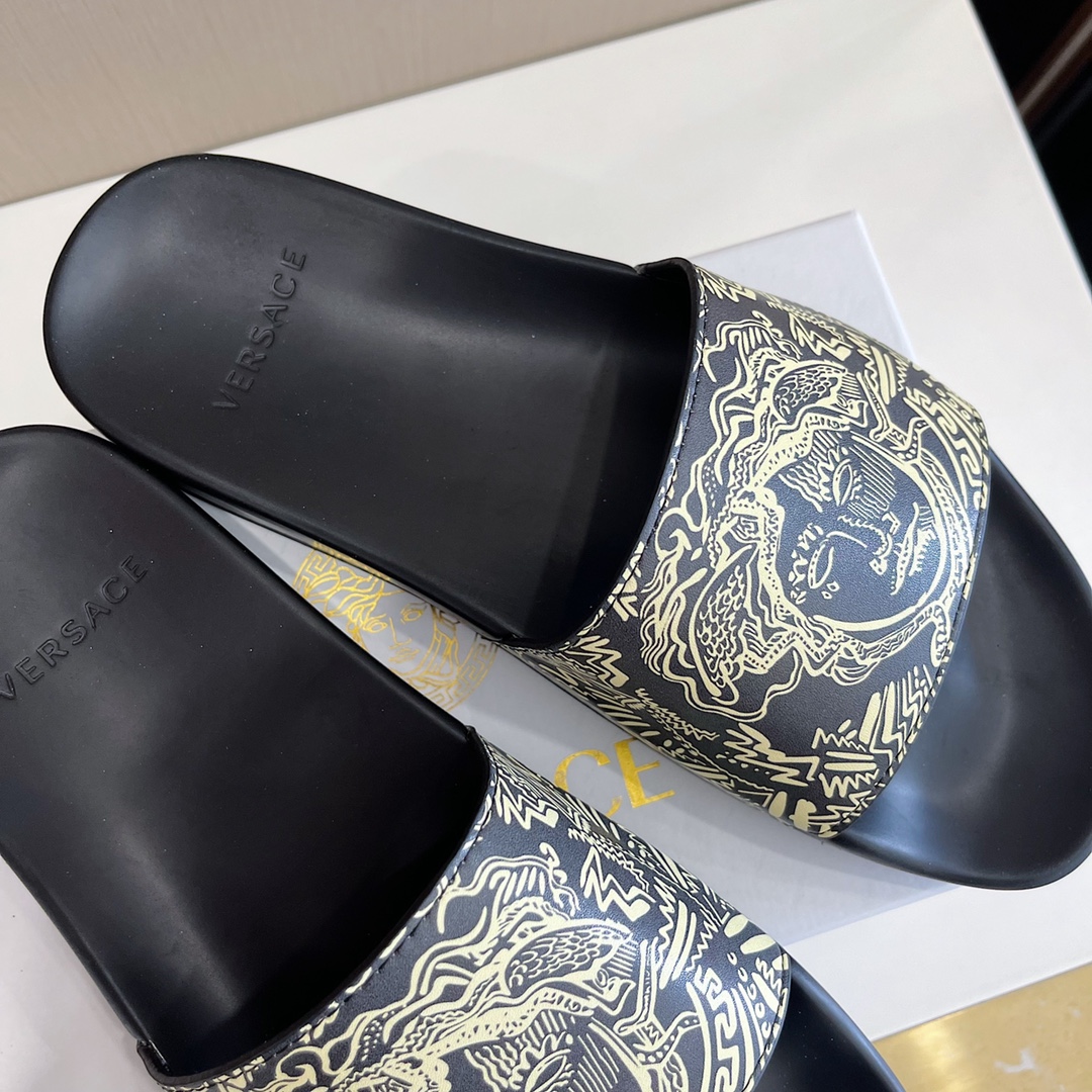 DÉP VERSACE MEDUSA HEAD SLIPPER