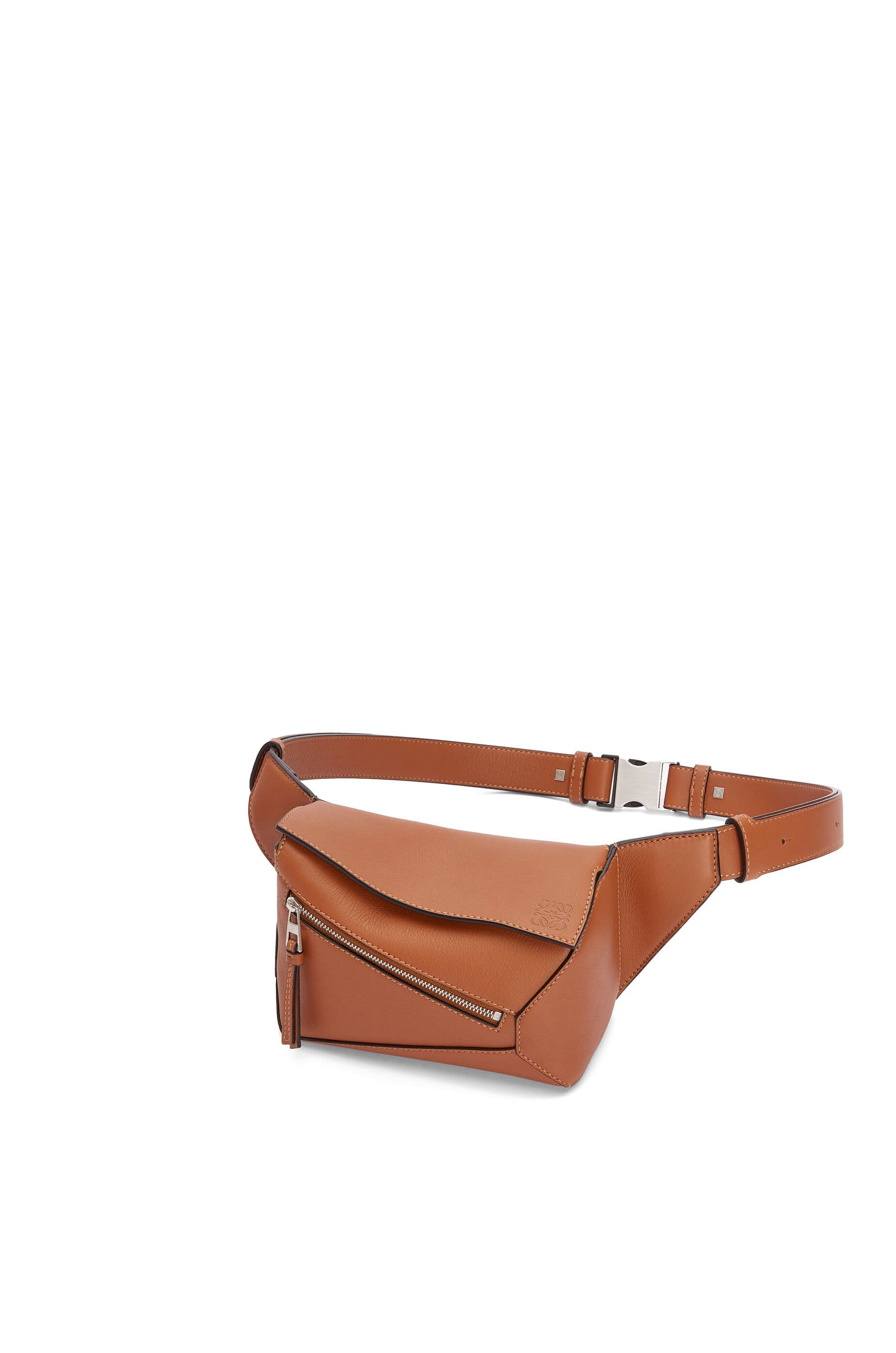 Túi LOEWE Mini Puzzle Bumbag in classic calfskin tan unisex