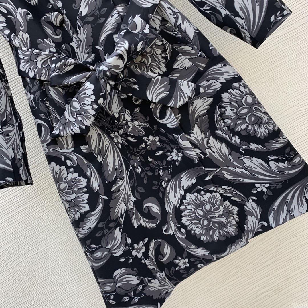 VÁY VERSACE VEST Party Long Dress High Classy