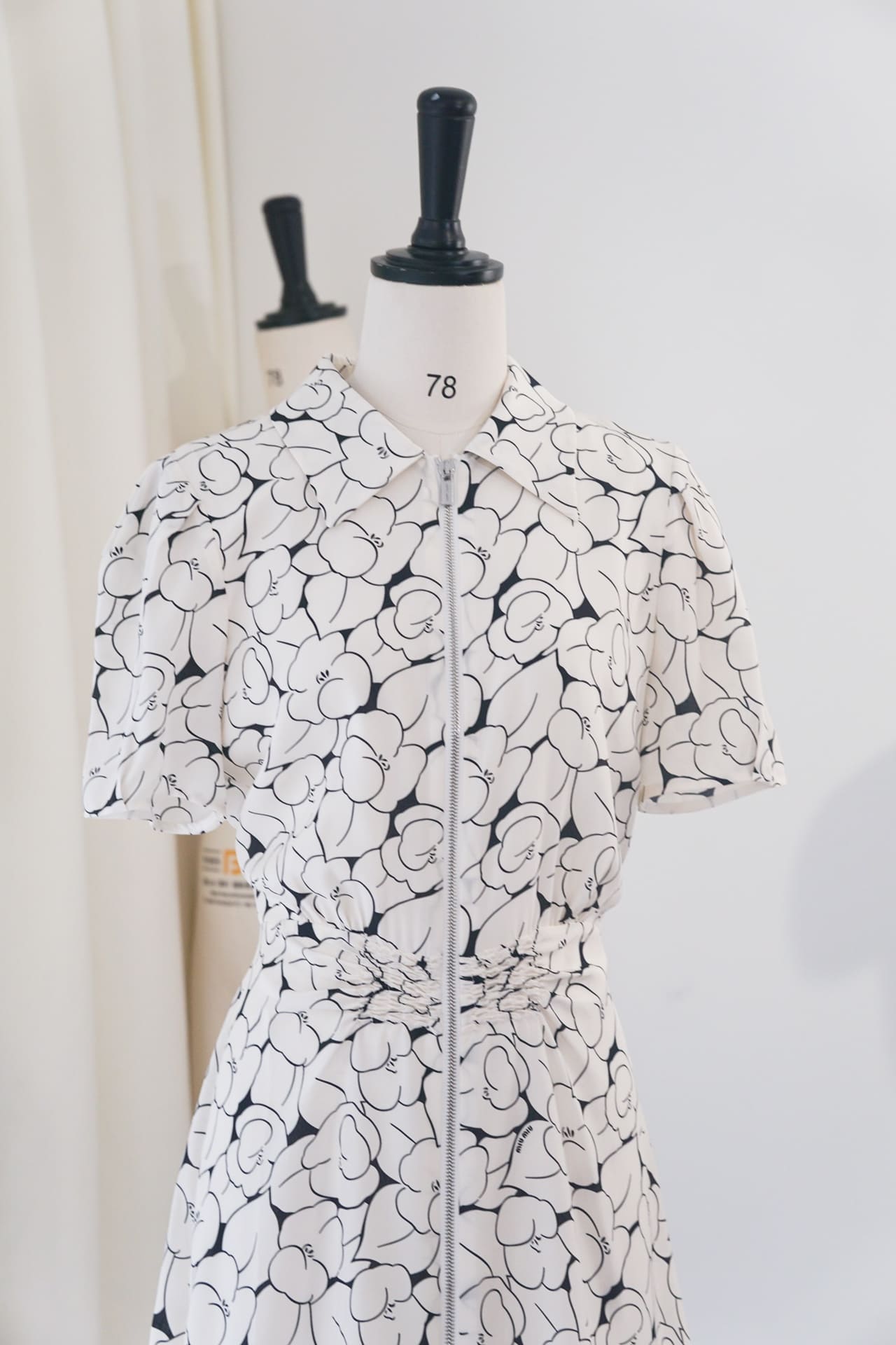 ĐẦM MIU MIU CAMELLIA HOA TRÀ MID DRESS High Classy