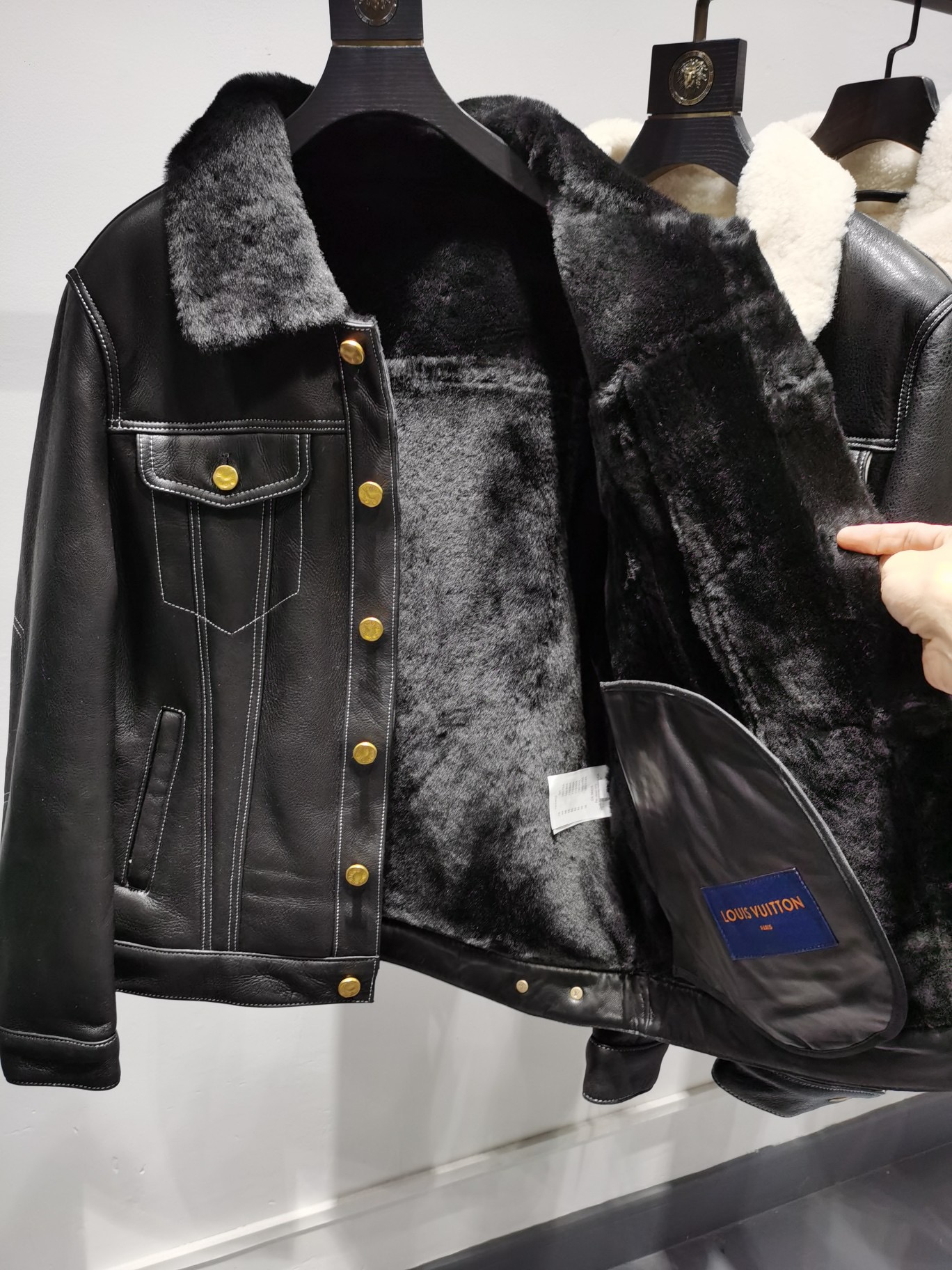 ÁO LOUIS VUITTON FUR LEATHER JACKET