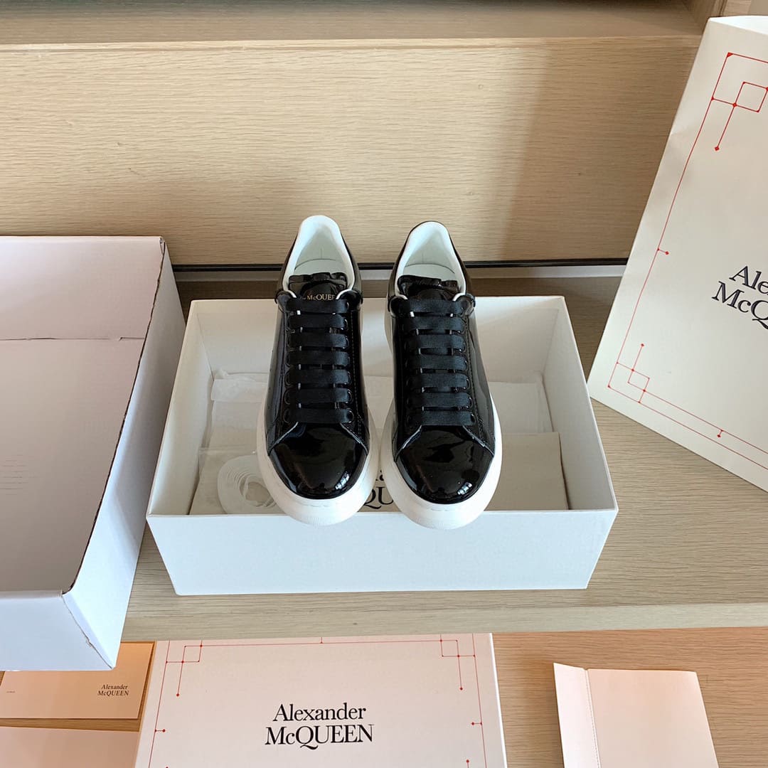GIÀY ALEXANDER MCQUEEN SNEAKERS SHOES AAA UNISEX NAM VÀ NỮ DA BÊ HẢO HẠNG
