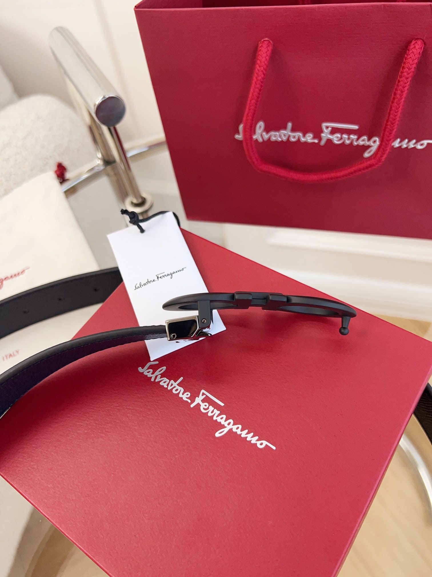DÂY LƯNG Salvatore Ferragamo Adjustable Gancini Belt Khóa đen