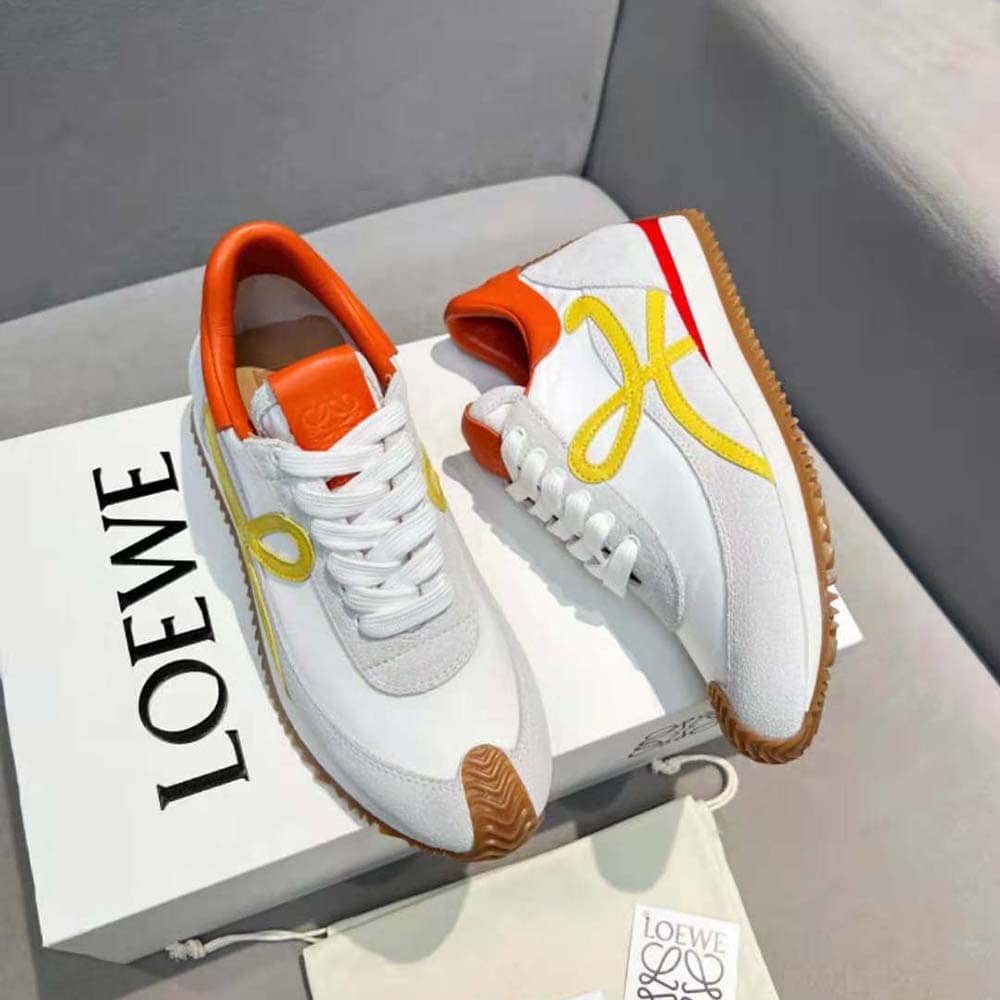 GIÀY Loewe Unisex Flow Runner in Calfskin and Nylon-Yellow