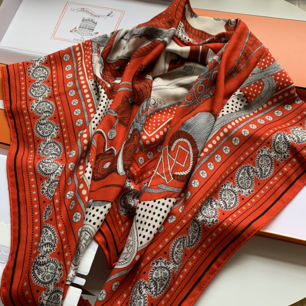 KHĂN HERMES H Family cashmere scarf