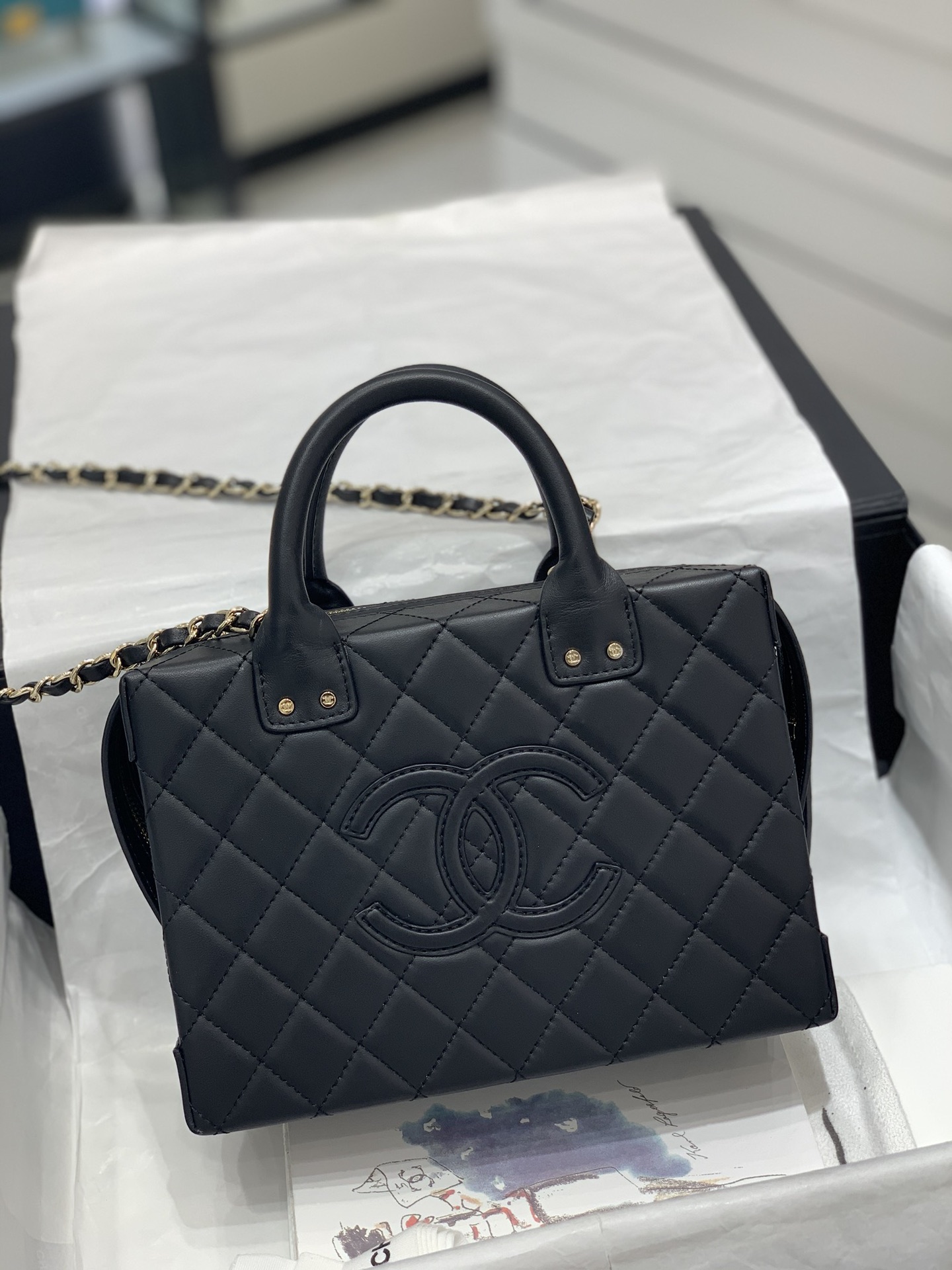 TÚI CHANEL 22B Box Black đen da HAAS